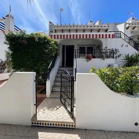Holiday home Botanical 2 Bedroom With Com Pool Vm33