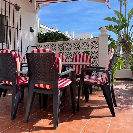 Holiday home Botanical 2 Bedroom With Com Pool Vm33 *
