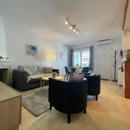 Semesterbostad Botanical 2 Bedroom With Com Pool Vm33 Orihuela